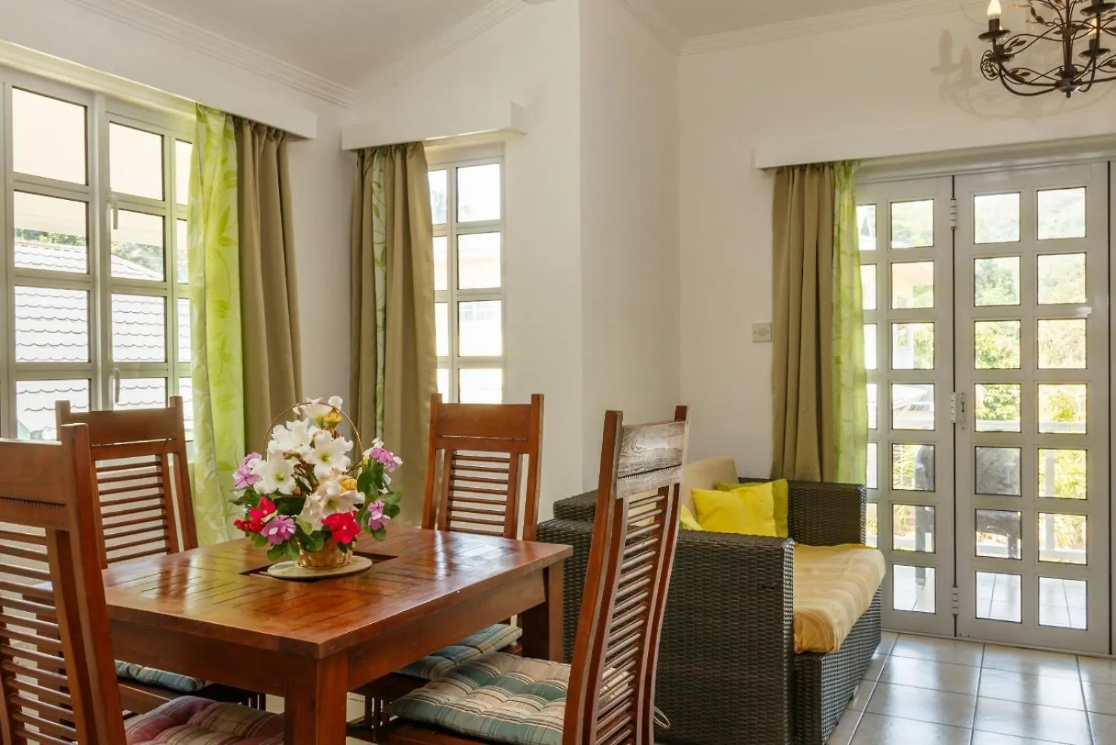 Captain'S Villa Takamaka Seychelles