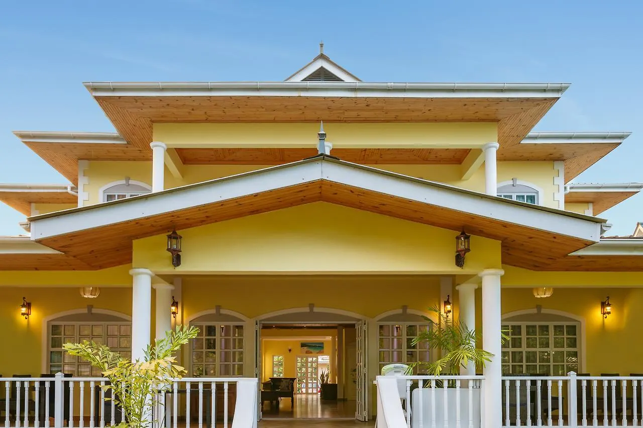 Captain'S Villa Takamaka 0*,